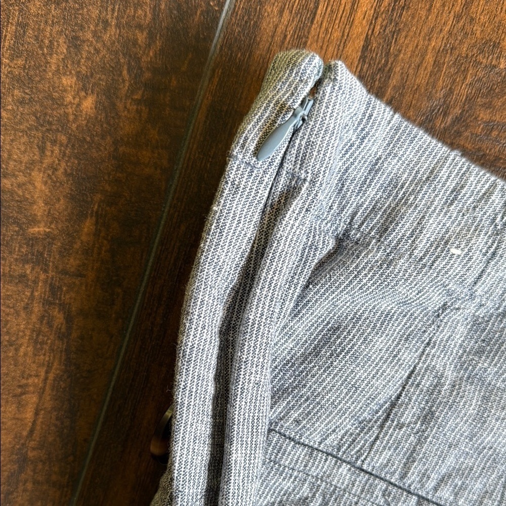 Ann Taylor short size 10 (E2) - Picture 5 of 5